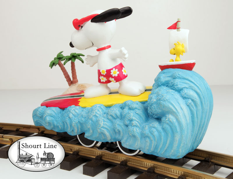 G Scale LGB 20050 Peanuts Motorized Snoopy Joe Cool® Surfer + Woodstock riding a wave NEW