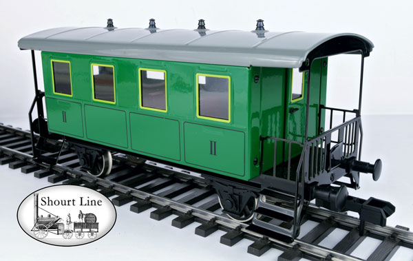 Marklin 5470 Maxi Class II Green Passenger Car Gauge 1 NEW - on track door closed