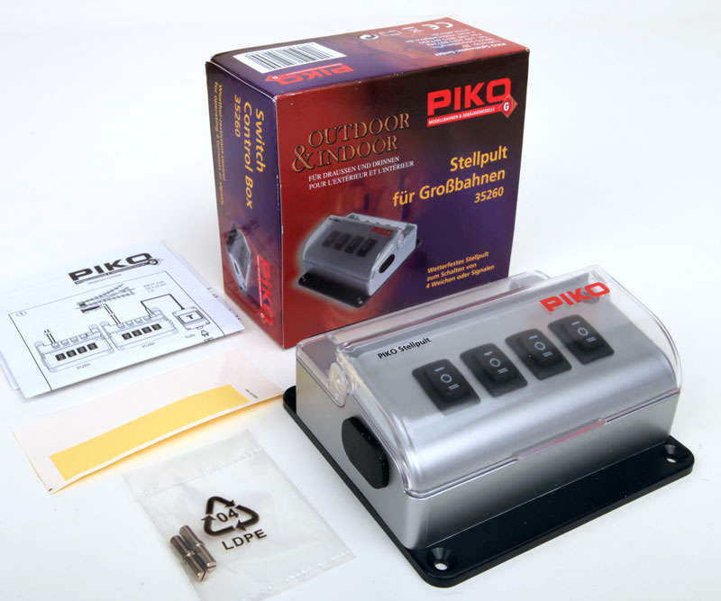 PIKO 35260 Monentary Switch Box Set Contents lid closed