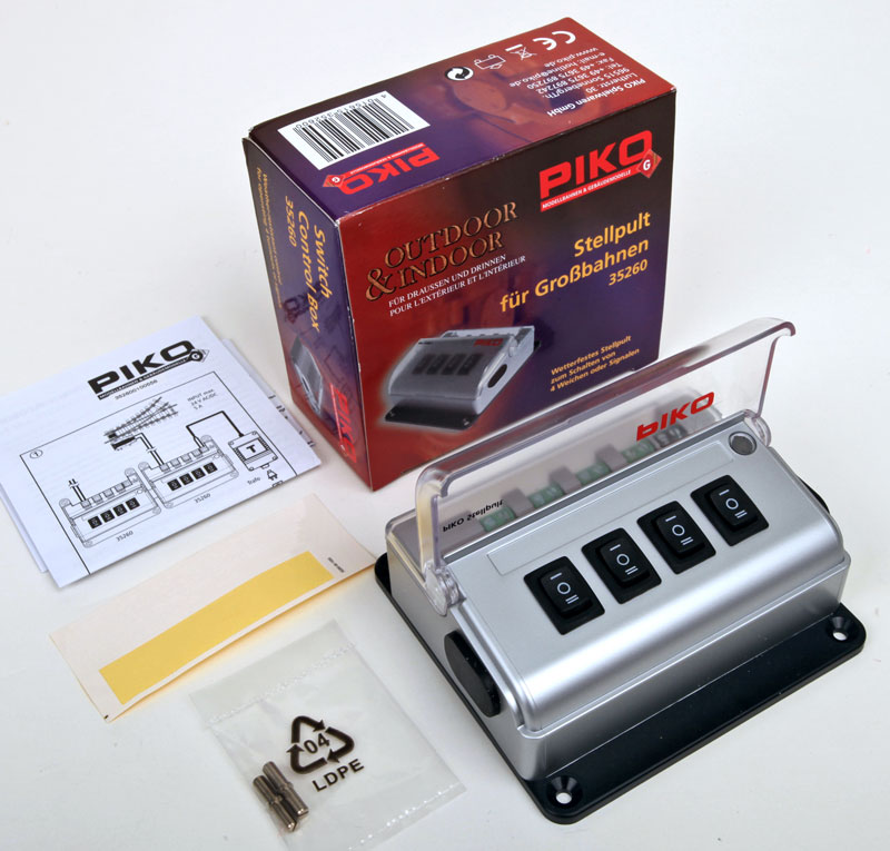 PIKO 35260 Complete with lables, instructions two high amperage power pins for connecting adjacent units and weather prrof switch box