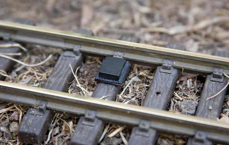 SL TM 1705 mounted on LGB track